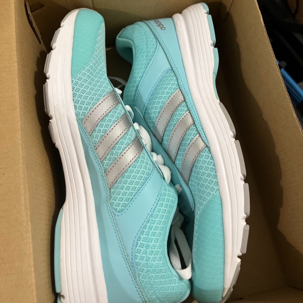 NEW ADIDAS NEO CLOUDFOAM SNEAKERS